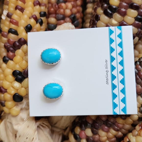 NWOT Native American Navajo Handmade Turquoise & Sterling Stud Earrings 🩵🎁 - Picture 7 of 10
